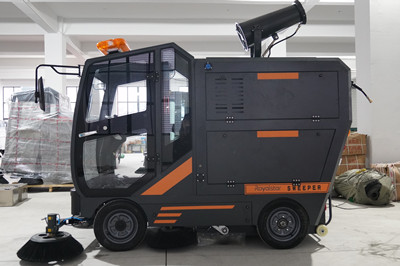 榮事達電動掃地車受到物業工廠一致喜歡 榮事達電動掃地車受到物業工廠一致喜歡.jpg